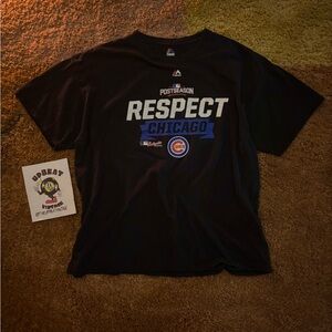 Black CHICAGO CUBS RESPECT tee